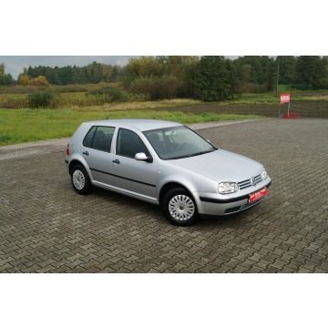 Volkswagen Golf  Hatchback 2002,  1.4 benzyna - Na sprzedaż za 10 900 zł - Goczałkowice-Zdrój - zdjęcie 4