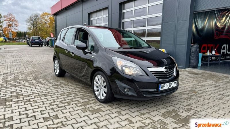 Opel Meriva  Hatchback 2011,  1.4 benzyna - Na sprzedaż za 19 900 zł - Gołków