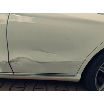 Mercedes - Benz C-klasa  Sedan/Limuzyna 2014,  1.6 benzyna - Na sprzedaż za 45 900 zł - Śrem - zdjęcie 9