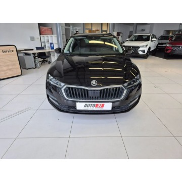 Skoda Octavia 2021,  1.5 benzyna, automat - Na sprzedaż za 62 900 zł - Kraków - zdjęcie 7