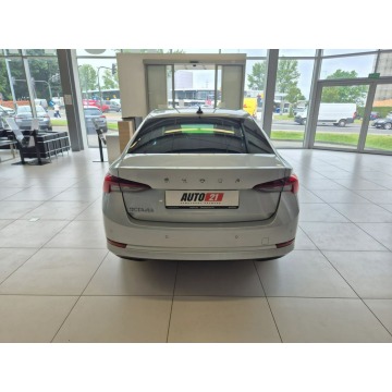 Skoda Octavia  Sedan/Limuzyna 2022,  1.5 benzyna - Na sprzedaż za 69 900 zł - Kraków - zdjęcie 4