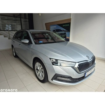 Škoda Octavia - 2021