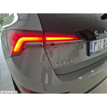 Skoda Scala  Hatchback 2022,  1.0 benzyna - Na sprzedaż za 58 900 zł - Kraków - zdjęcie 9
