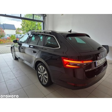 Skoda Superb 2022,  1.5 benzyna, automat - Na sprzedaż za 86 900 zł - Kraków - zdjęcie 7