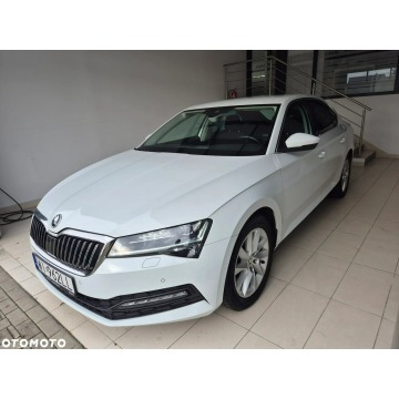 Skoda Superb  Sedan/Limuzyna 2021,  1.5 benzyna - Na sprzedaż za 72 900 zł - Kraków - zdjęcie 2