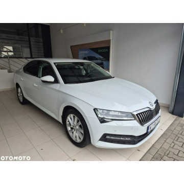 Škoda Superb - 2021