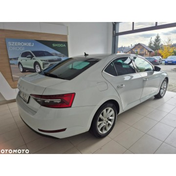 Skoda Superb  Sedan/Limuzyna 2021,  1.5 benzyna - Na sprzedaż za 72 900 zł - Kraków - zdjęcie 6