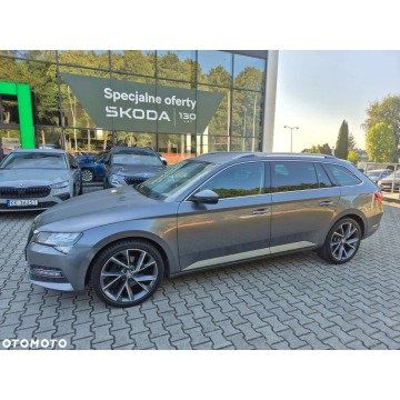 Skoda Superb 2022,  2.0 diesel, automat - Na sprzedaż za 86 900 zł - Kraków - zdjęcie 4