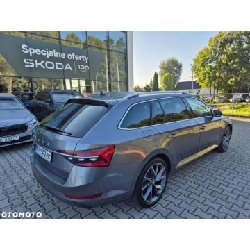 Skoda Superb 2022,  2.0 diesel, automat - Na sprzedaż za 86 900 zł - Kraków - zdjęcie 7
