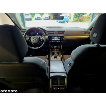 Skoda Superb 2022,  2.0 diesel, automat - Na sprzedaż za 86 900 zł - Kraków - zdjęcie 9