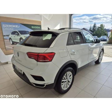 Volkswagen T-Roc  SUV 2020,  1.0 benzyna - Na sprzedaż za 74 900 zł - Kraków - zdjęcie 7