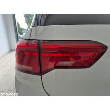 Volkswagen T-Roc  SUV 2020,  1.0 benzyna - Na sprzedaż za 74 900 zł - Kraków - zdjęcie 9