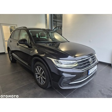 Volkswagen Tiguan  SUV 2021,  1.5 benzyna, automat - Na sprzedaż za 96 900 zł - Kraków - zdjęcie 2