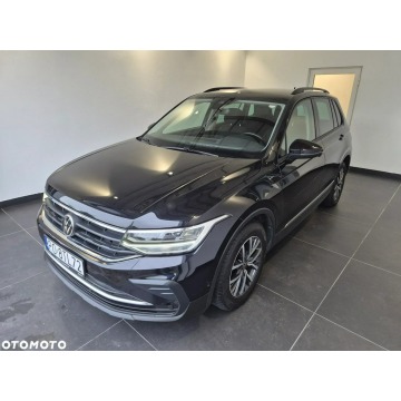 Volkswagen Tiguan - 2021