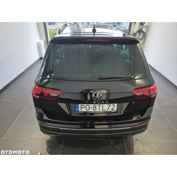 Volkswagen Tiguan  SUV 2021,  1.5 benzyna, automat - Na sprzedaż za 96 900 zł - Kraków - zdjęcie 7