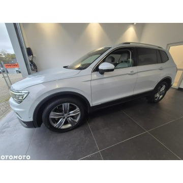 Volkswagen Tiguan Allspace  SUV 2018,  2.0 benzyna, automat - Na sprzedaż za 93 900 zł - Kraków - zdjęcie 4