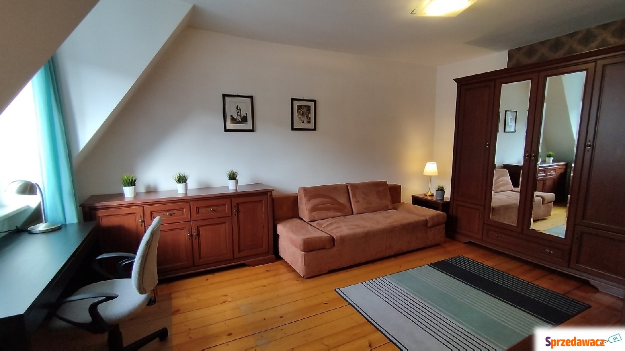 3pok, 74met, Okolice Reja BALKON...