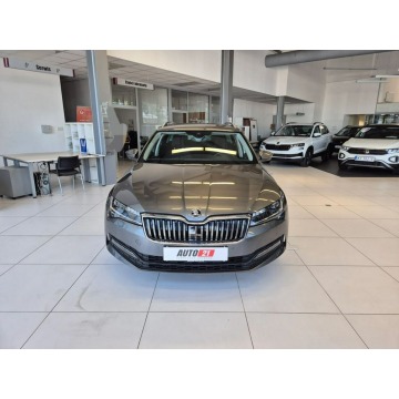 Skoda Superb 2022,  1.5 benzyna, automat - Na sprzedaż za 84 900 zł - Kraków - zdjęcie 8