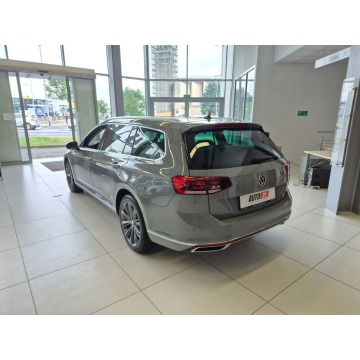 Volkswagen Passat 2022,  2.0 diesel, automat - Na sprzedaż za 87 900 zł - Kraków - zdjęcie 5