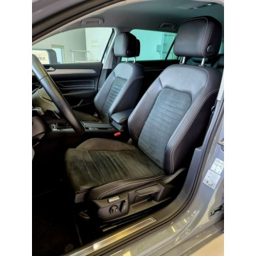 Volkswagen Passat 2022,  2.0 diesel, automat - Na sprzedaż za 87 900 zł - Kraków - zdjęcie 10