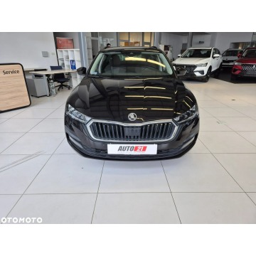 Skoda Octavia 2021,  1.5 benzyna, automat - Na sprzedaż za 62 900 zł - Kraków - zdjęcie 8