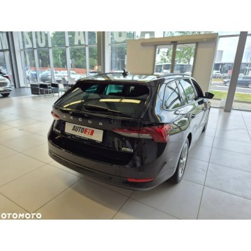 Skoda Octavia 2021,  1.5 benzyna, automat - Na sprzedaż za 62 900 zł - Kraków - zdjęcie 3
