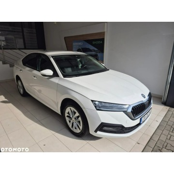 Škoda Octavia - 2021