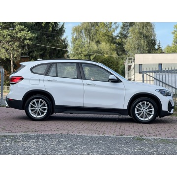BMW X1  SUV 2021,  2.0 diesel, automat - Na sprzedaż za 99 900 zł - Będzin - zdjęcie 6