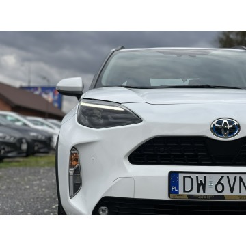 Toyota Yaris  SUV 2023,  1.5 hybryda, automat - Na sprzedaż za 69 900 zł - Będzin - zdjęcie 5