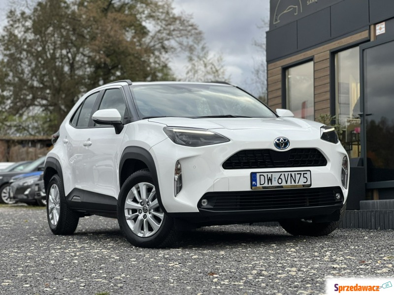 Toyota Yaris  SUV 2023,  1.5 hybryda, automat - Na sprzedaż za 69 900 zł - Będzin