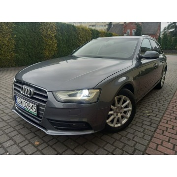 Audi A4  Kombi 2012,  2.0 diesel - Na sprzedaż za 36 900 zł - Nowe - zdjęcie 4
