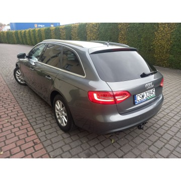 Audi A4  Kombi 2012,  2.0 diesel - Na sprzedaż za 36 900 zł - Nowe - zdjęcie 9
