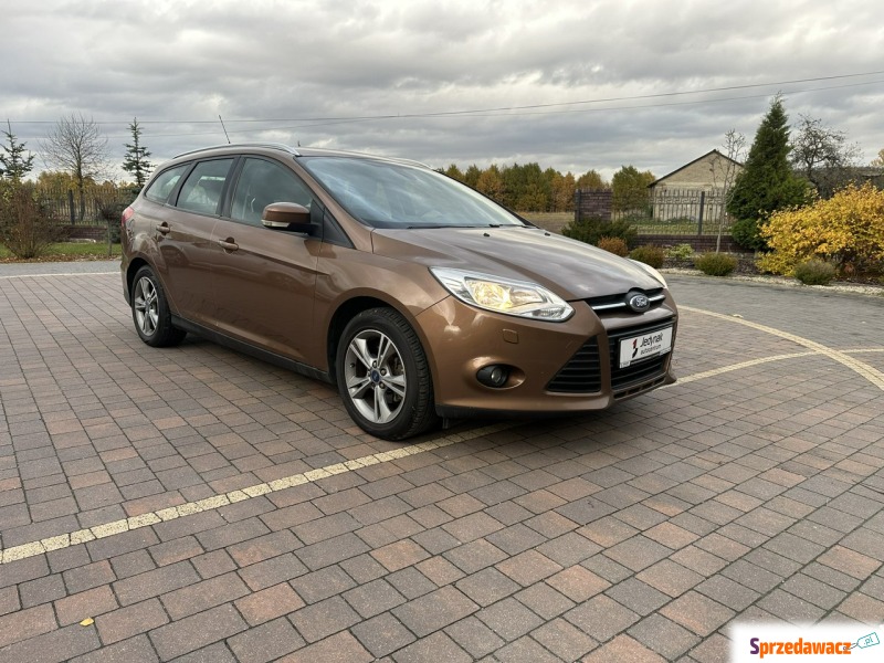 Ford Focus 2013,  1.0 benzyna - Na sprzedaż za 18 900 zł - Lipówki