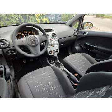 Opel Corsa  Hatchback 2011,  1.4 benzyna - Na sprzedaż za 15 999 zł - Warszawa - zdjęcie 7