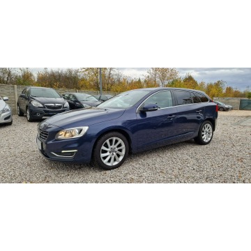 Volvo V60 2015,  2.0 diesel - Na sprzedaż za 46 900 zł - Płock - zdjęcie 5