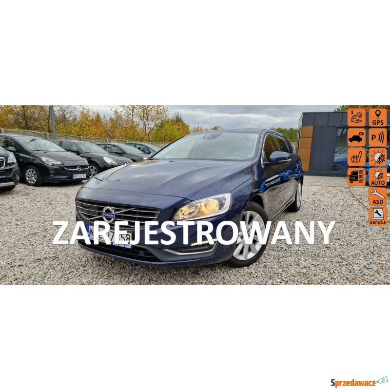 Volvo V60 2015,  2.0 diesel - Na sprzedaż za 46 900 zł - Płock