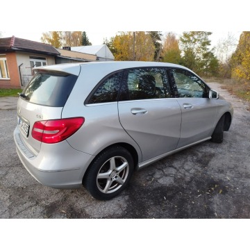 Mercedes - Benz B-klasa  Hatchback 2012,  1.8 diesel - Na sprzedaż za 21 900 zł - Toruń - zdjęcie 5