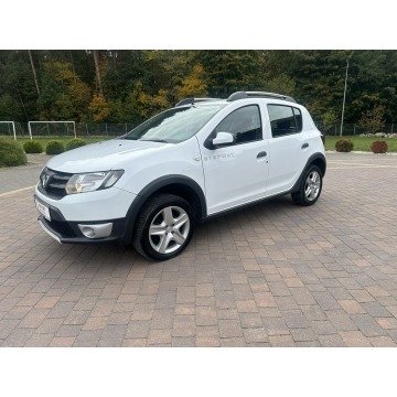 Dacia Sandero Stepway  Liftback 2014,  0.9 benzyna - Na sprzedaż za 23 800 zł - Lipówki - zdjęcie 5