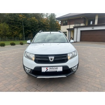 Dacia Sandero Stepway  Liftback 2014,  0.9 benzyna - Na sprzedaż za 23 800 zł - Lipówki - zdjęcie 3