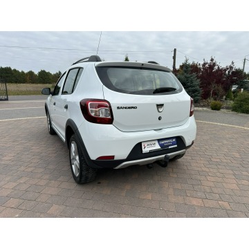 Dacia Sandero Stepway  Liftback 2014,  0.9 benzyna - Na sprzedaż za 23 800 zł - Lipówki - zdjęcie 10