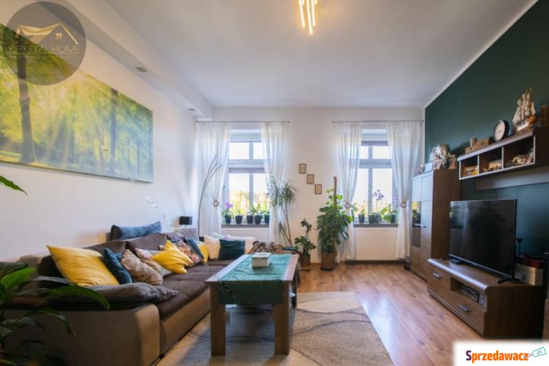 Mieszkanie dwupokojowe Świdnica,   60 m2, trzecie piętro - Sprzedam