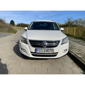 Volkswagen Tiguan  SUV 2010,  2.0 diesel, automat - Na sprzedaż za 33 999 zł - Gostyń - zdjęcie 2