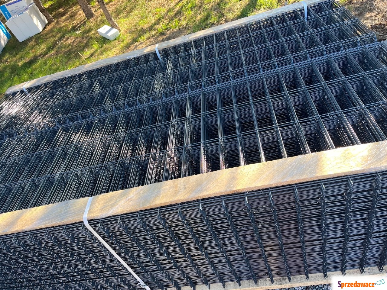 Panel ogrodzeniowy 1,23 m x 2,50...