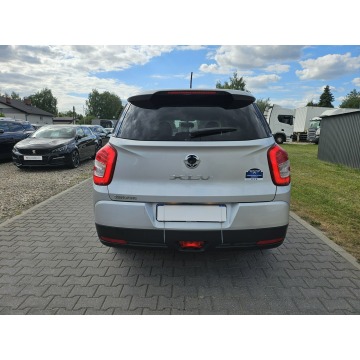 SsangYong   SUV 2018,  1.6 diesel - Na sprzedaż za 41 999 zł - Warszawa - zdjęcie 9
