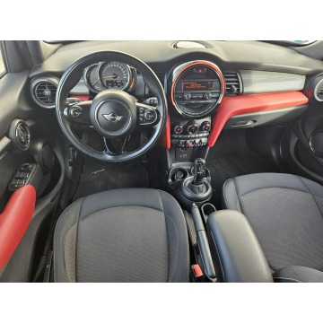 Mini Cooper  Hatchback 2017,  1.5 diesel, automat - Na sprzedaż za 42 357 zł - Rybnik - zdjęcie 10