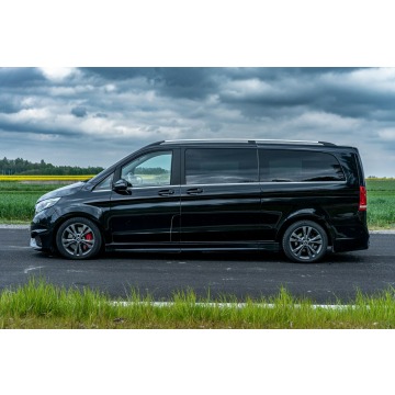 Mercedes - Benz  2018,  2.2 diesel, automat - Na sprzedaż za 349 777 zł - Ropczyce - zdjęcie 12