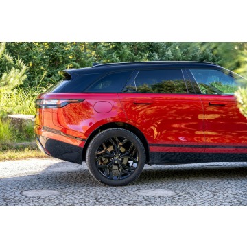 Land Rover Range Rover Velar  SUV 2018,  2.0 diesel, automat - Na sprzedaż za 132 777 zł - Ropczyce - zdjęcie 8