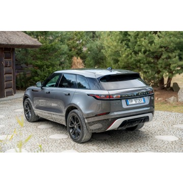 Land Rover Range Rover Velar  SUV 2018,  2.0 diesel, automat - Na sprzedaż za 135 777 zł - Ropczyce - zdjęcie 2