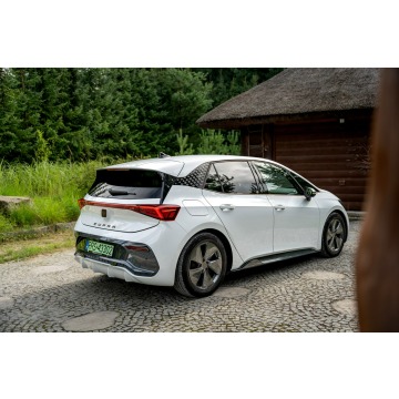 Cupra Born  SUV 2022 elektryczny, automat - Na sprzedaż za 96 777 zł - Ropczyce - zdjęcie 4