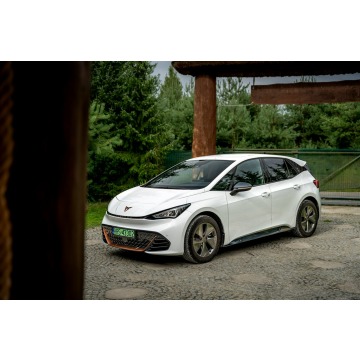 Cupra Born  SUV 2022 elektryczny, automat - Na sprzedaż za 96 777 zł - Ropczyce - zdjęcie 3